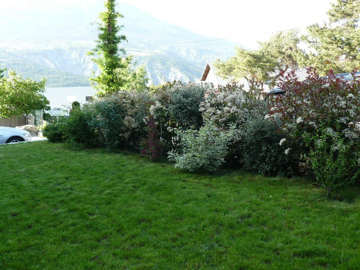 Appartement Dans Maison Entre Savines Et Embrun Crots